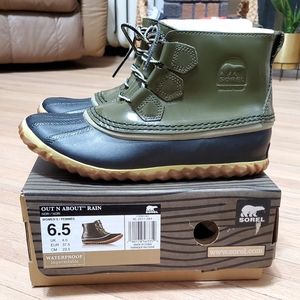Women's Sorel Out N About Rain Boots size 6.5